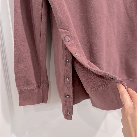 A&F Hoodie - Picture 3 of 7